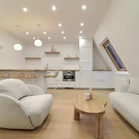 Le Petit Palais - 50m - Vue Et Campagne アパート