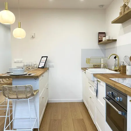 Le Petit Palais - 50m - Vue Et Campagne アパート *