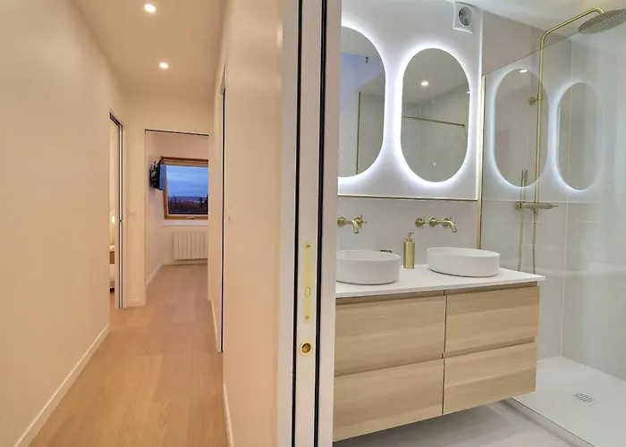 Le Petit Palais - 50m - Vue Et Campagne Apartament *