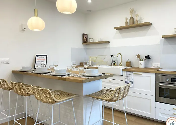 Le Petit Palais - 50m - Vue Et Campagne *